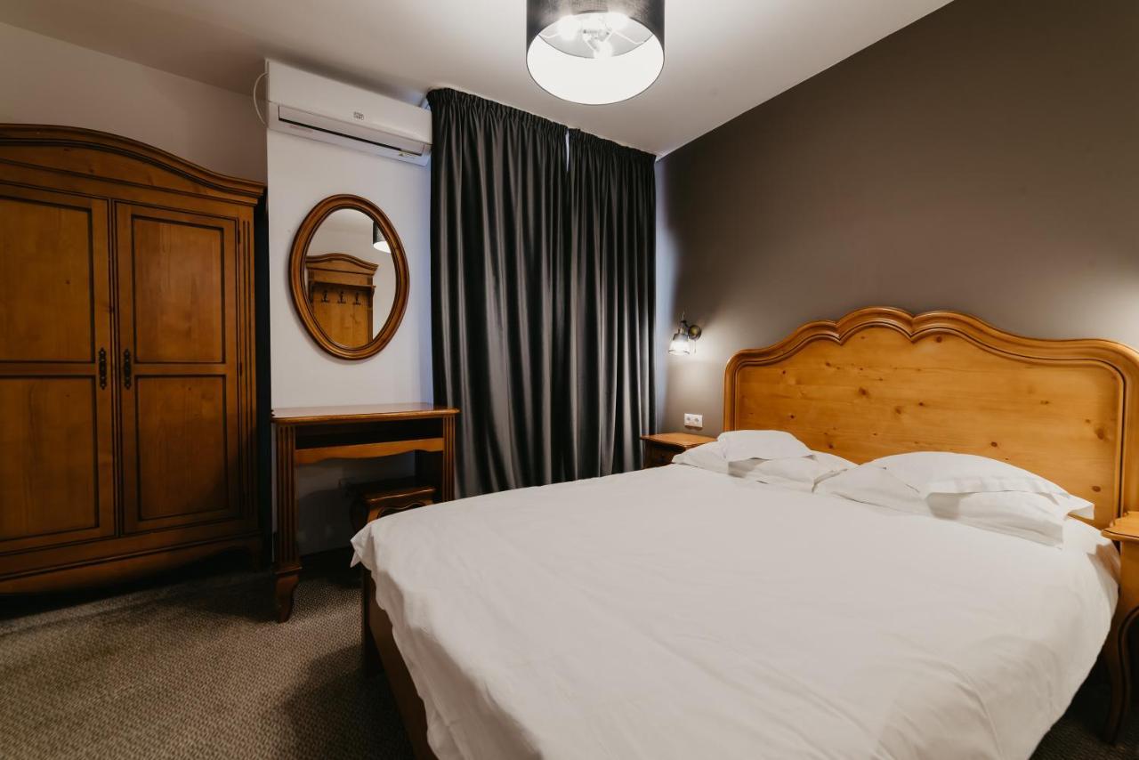 Meteor Central Cluj-Napoca Ngoại thất bức ảnh