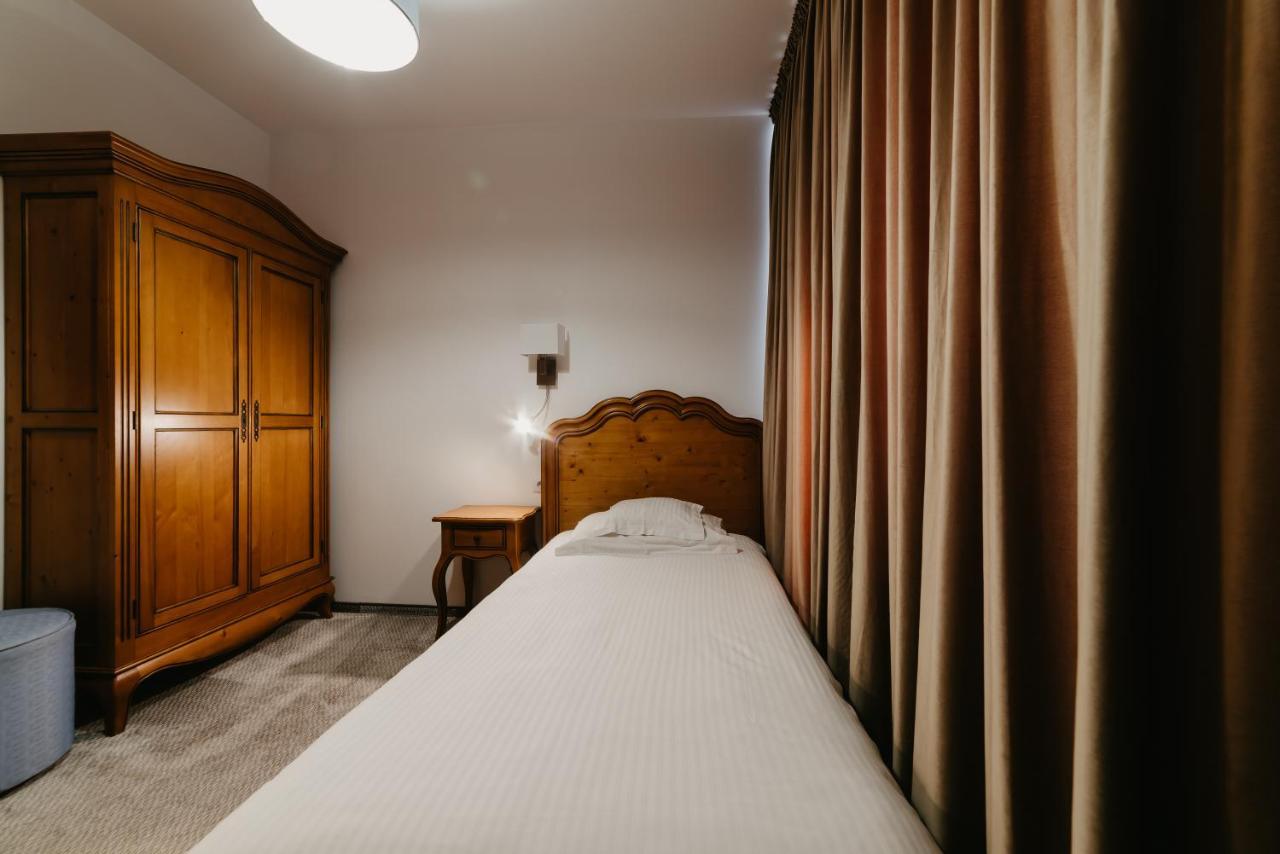 Meteor Central Cluj-Napoca Ngoại thất bức ảnh