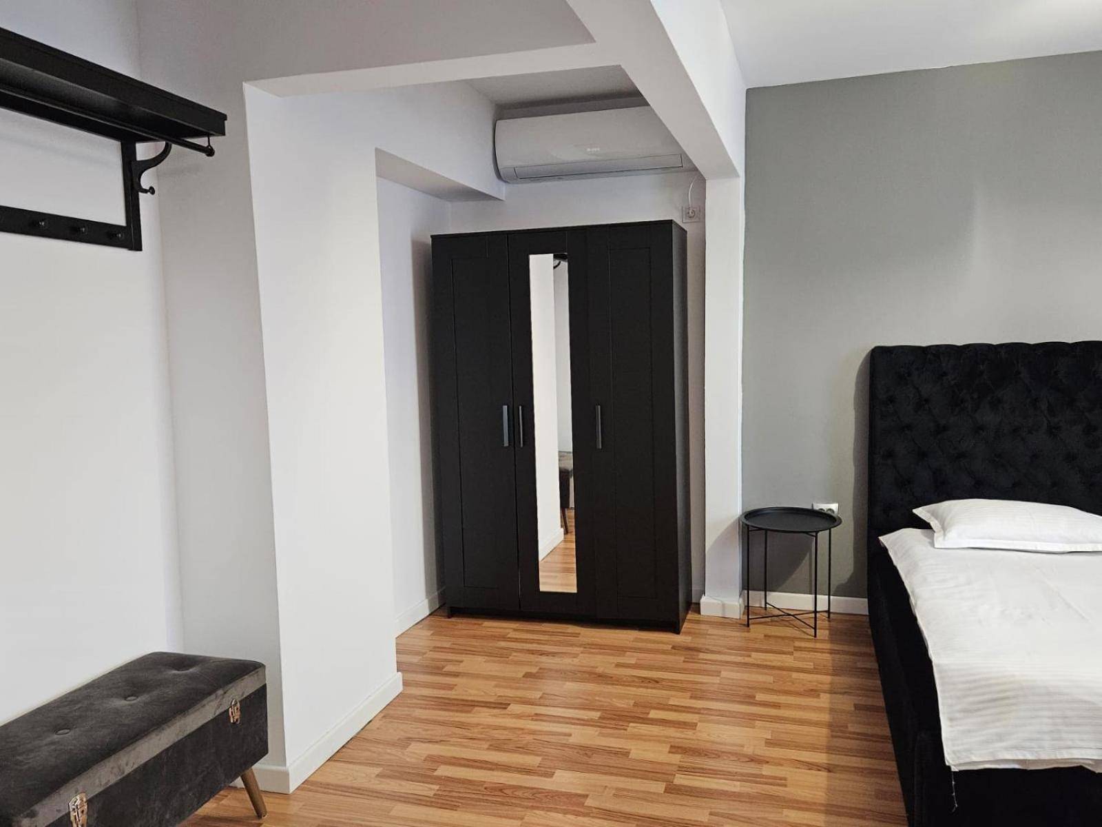 Meteor Central Cluj-Napoca Ngoại thất bức ảnh