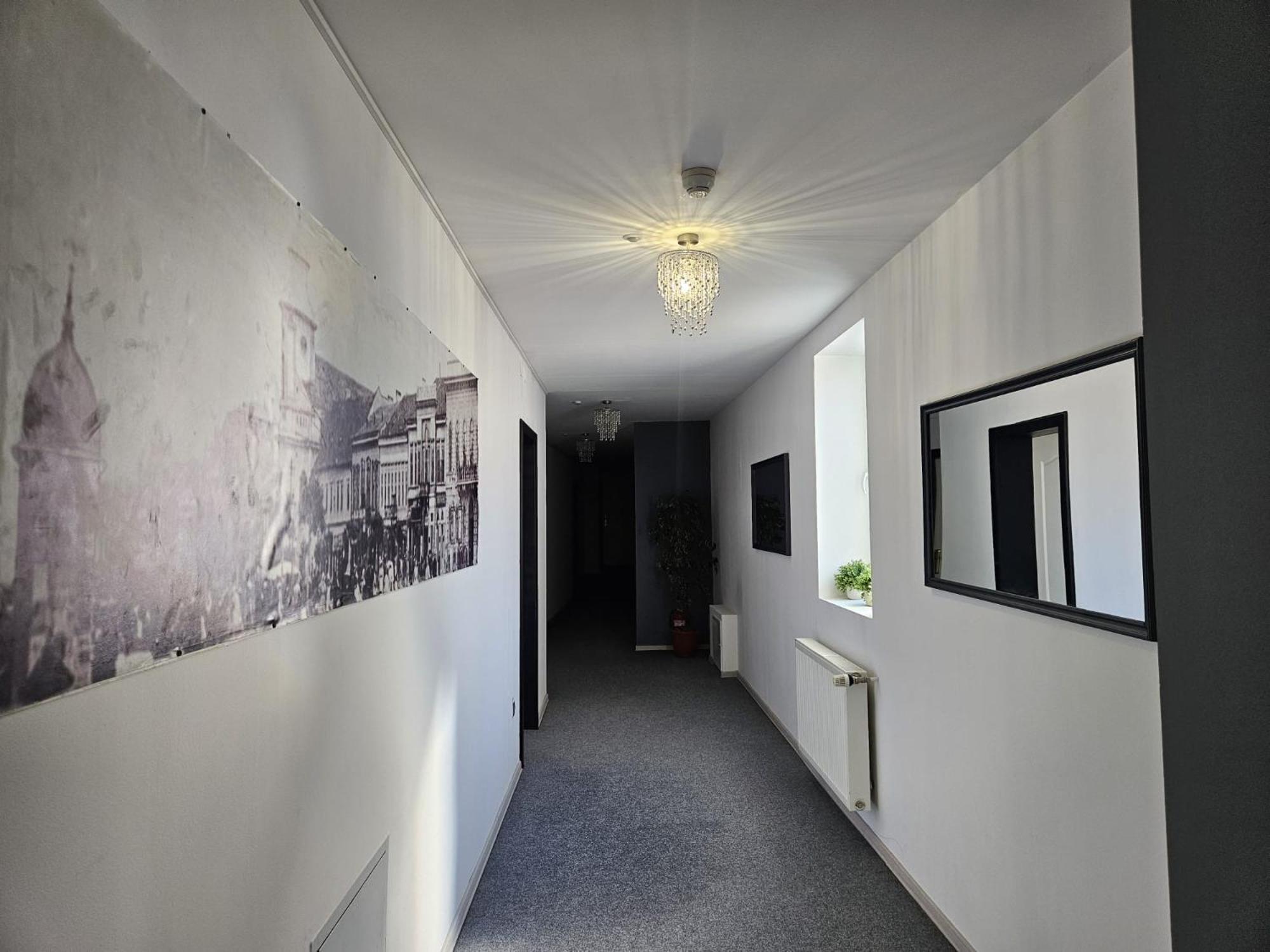 Meteor Central Cluj-Napoca Ngoại thất bức ảnh